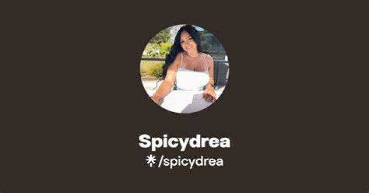 Andrea L&oacute;pez / andrea.lopez44 / spicydrea leaked nude photo from