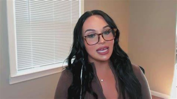 Catfish (S08E55) Emma & EJ Summary Season 8 Episode 55 Guide