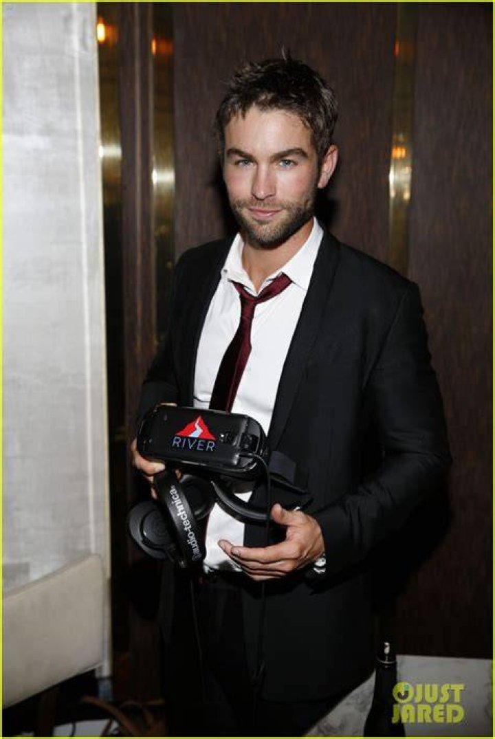 Chace Crawford celebrates 30th birthday with rumoured girlfriend