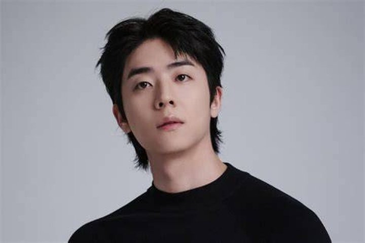 Confirmed! Chae Jong Hyeop Teams Up With Kim So Hyun in New Youth