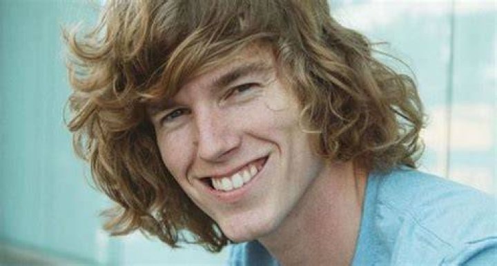 Danny Duncan 2024 dating, net worth, tattoos, smoking & body facts