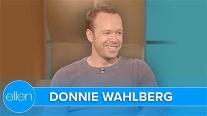 Did Donnie Wahlberg serve in the military?