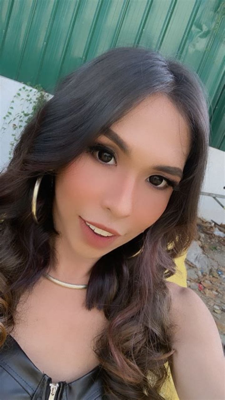 Hotgirl Cassie, Filipino Transsexual escort in Makati City