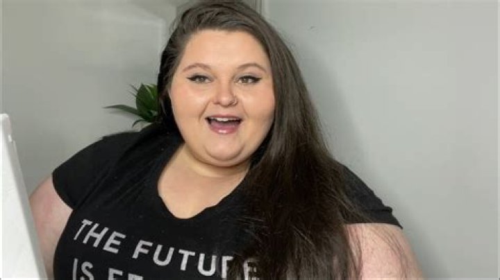How A Girl Named Amberlynn Reid Shows The Harsh Side Of