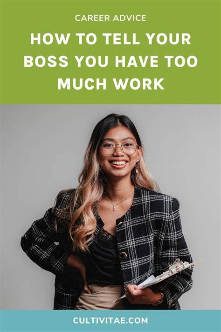 How to Tell Your Boss You&rsquo;re Sick Text Message (w/ Examples) Self