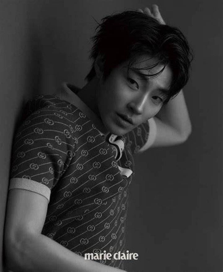 Hwang In Yeop Explains Why He Intentionally Spends Time Alone, His