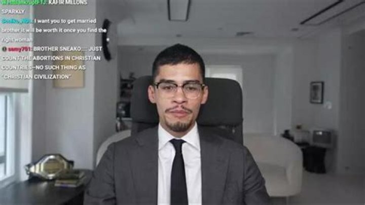 iDubbbz’s girlfriend banned on Twitch following controversy Dexerto