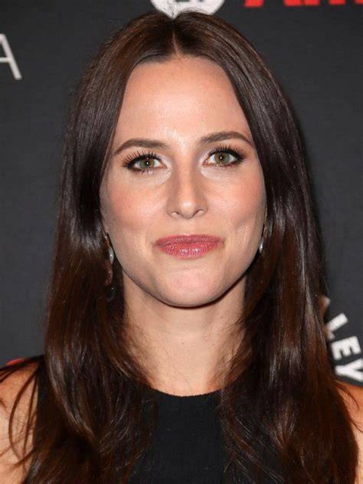 Is American writer Alicia Menendez married? Know about her affairs and