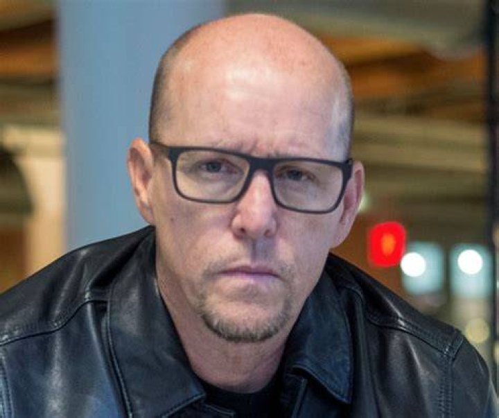 Jim Wahlberg Bio, Wiki, Age, Siblings, Wife, Cancer, Net Worth, and