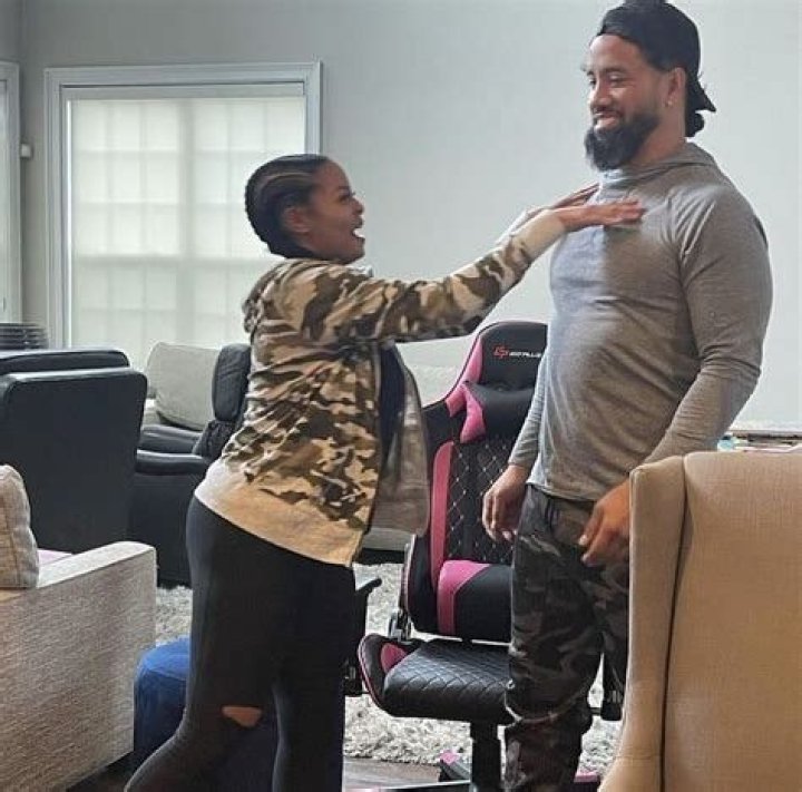 Joshua & Takecia with their boys Roman reigns family, Roman reigns