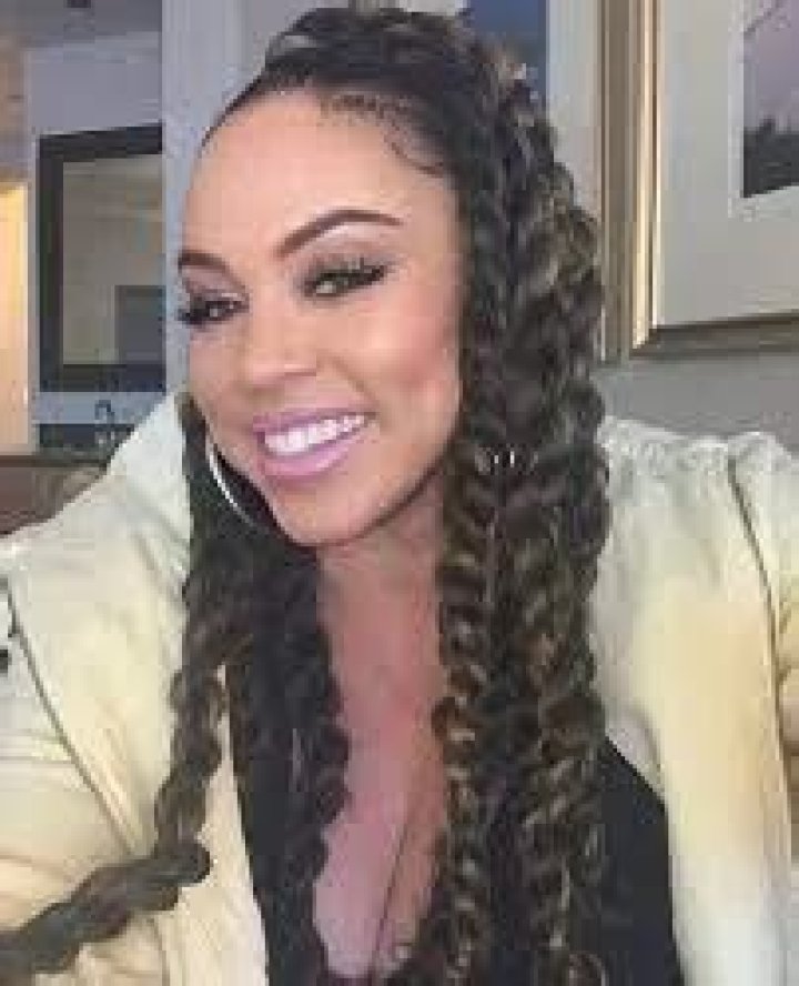 Joyce Hawkins Biography, Age, and Ethnicity of Chris Brown's Mother