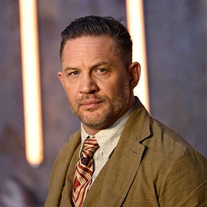 kalınlık İçecek boncuklar tom hardy and his wife olasılık arabulucu dans
