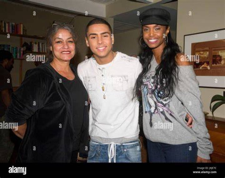 Kim Porter, Mother of Diddy&rsquo;s Children, Dies