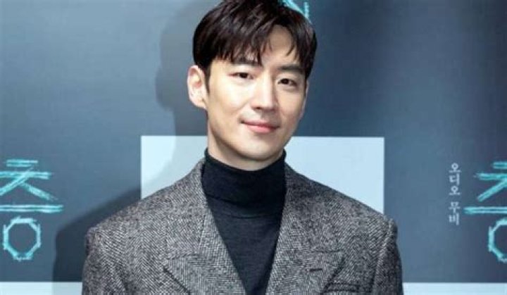 Lee Je Hoon revient sur sa carri&egrave;re, parle de ses espoirs en tant qu