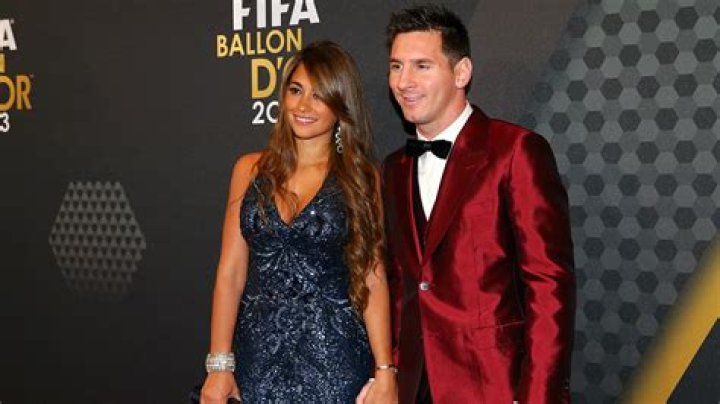 Lionel Messi and Antonella Roccuzzo with son Thiago Mirror Online