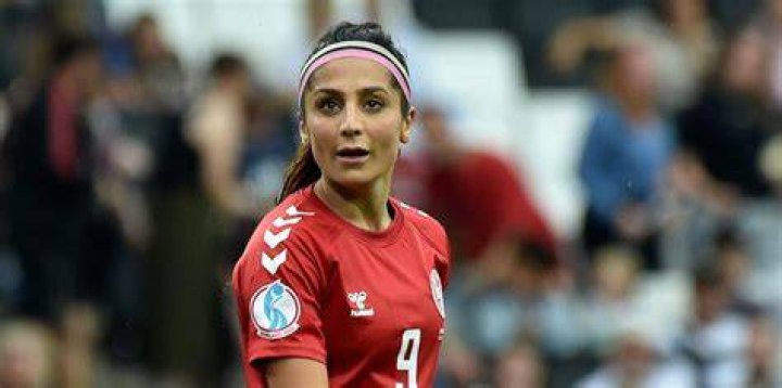 Nadia Nadim Languages Management And Leadership