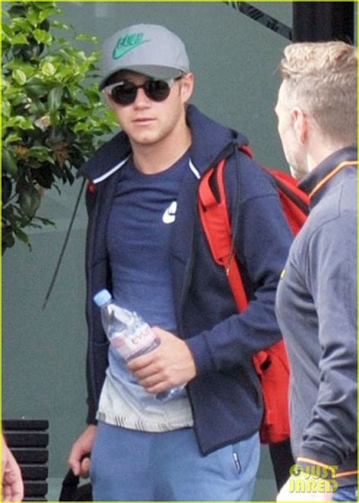 Niall Horan Travels to Dublin to Take Part in Irish Open 2016 Photo