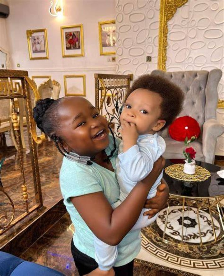 Oluebube Obio Meet 18yearold Nollywood actress
