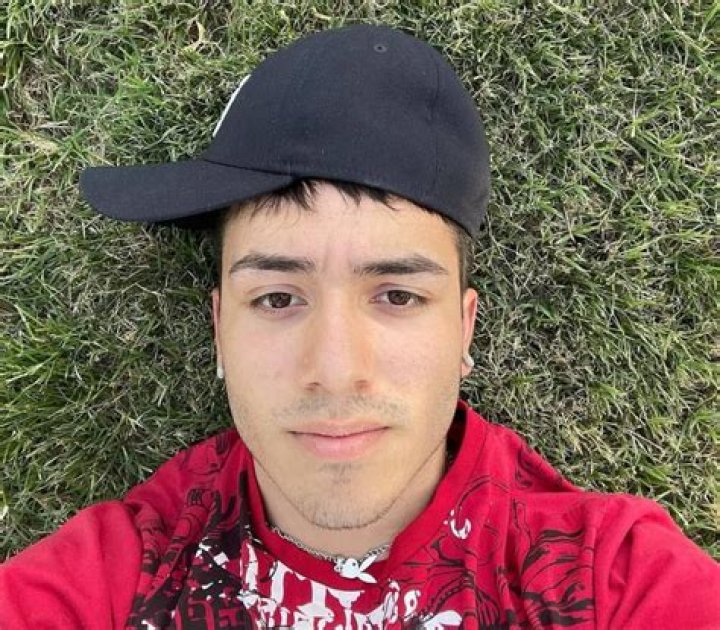 PEDRO TOVAR!! in 2021 Cute mexican boys, Just beautiful men, Baby daddy