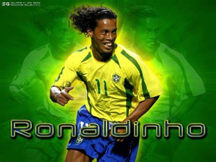 Ronaldinho Brazil Ronaldinho, Brazil wallpaper sports Wallpaper