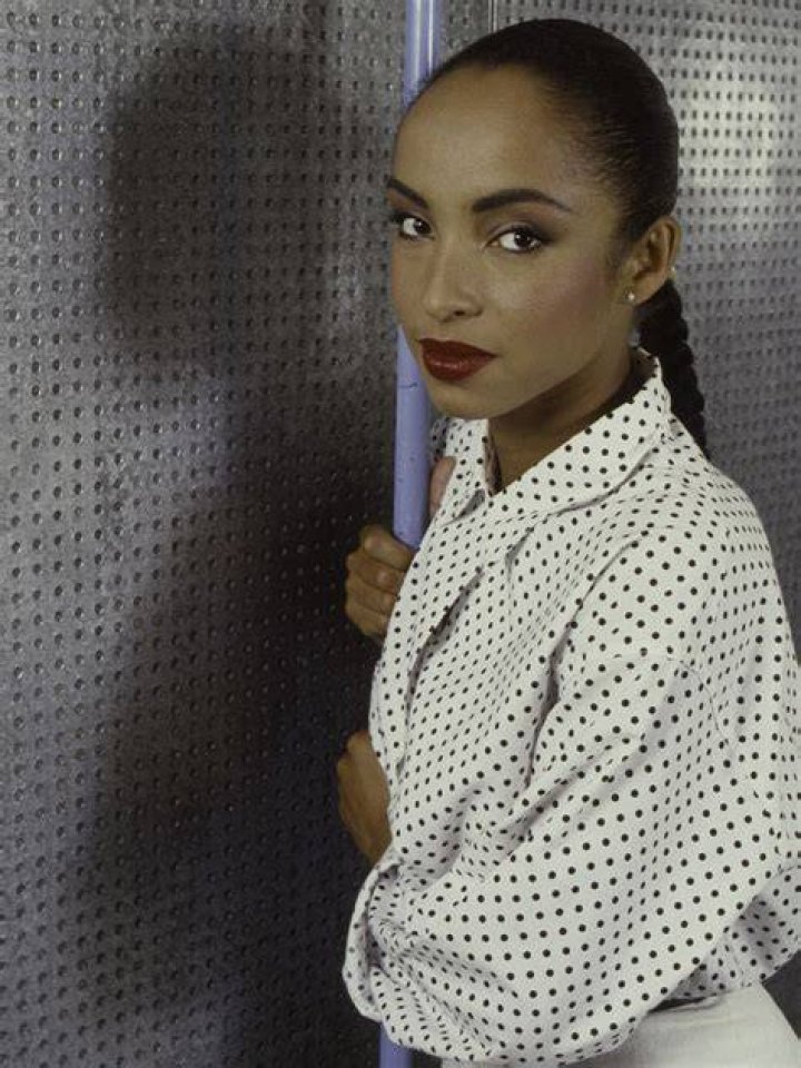 Sade photo gallery high quality pics of Sade ThePlace