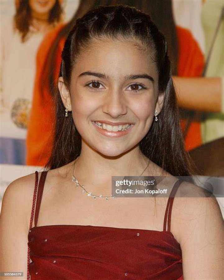 Shelbie Bruce Profile Images — The Movie Database (TMDB)