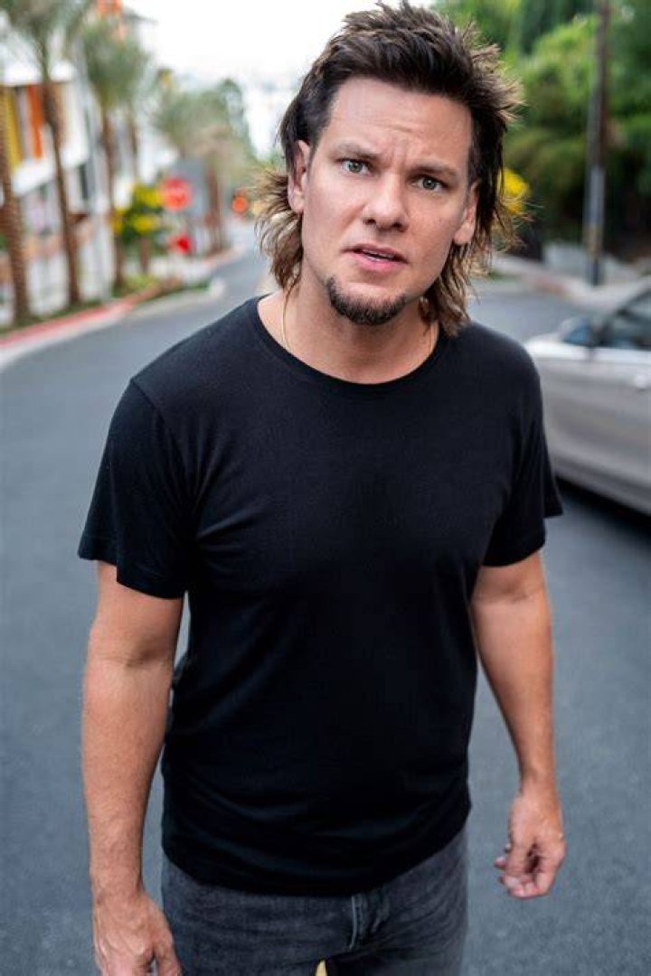 Theo Von Net Worth Dad Famous People Today