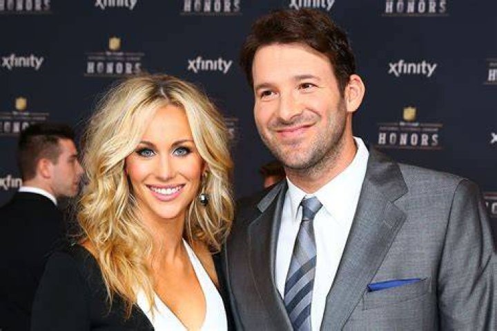 Tony Romo and his wife, Candice Crawford, walked the red carpet Stars