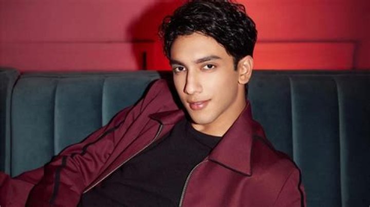 Vedang Raina Debut, Age, Parents, Archies, Girlfriend, Singer, Palak