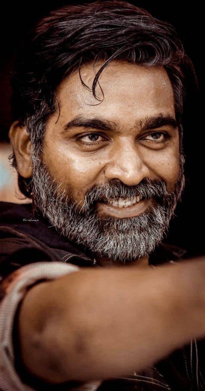 Vijay Sethupathi Cool Pictures And Latest Wallpapers