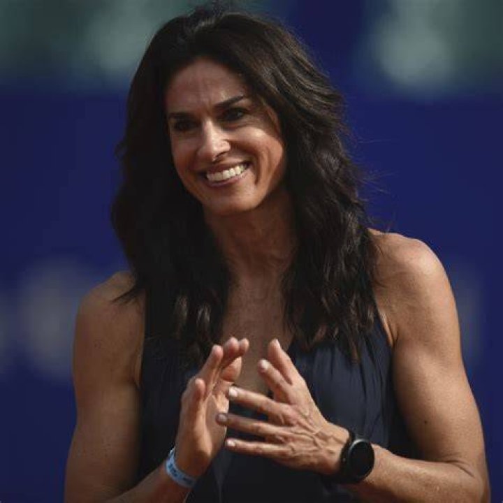 Where is Gabriela Sabatini today? Wiki, Net Worth. Lesbian?