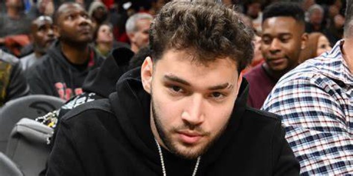Who is Adin Ross' girlfriend, or is he gay? Everything to know about