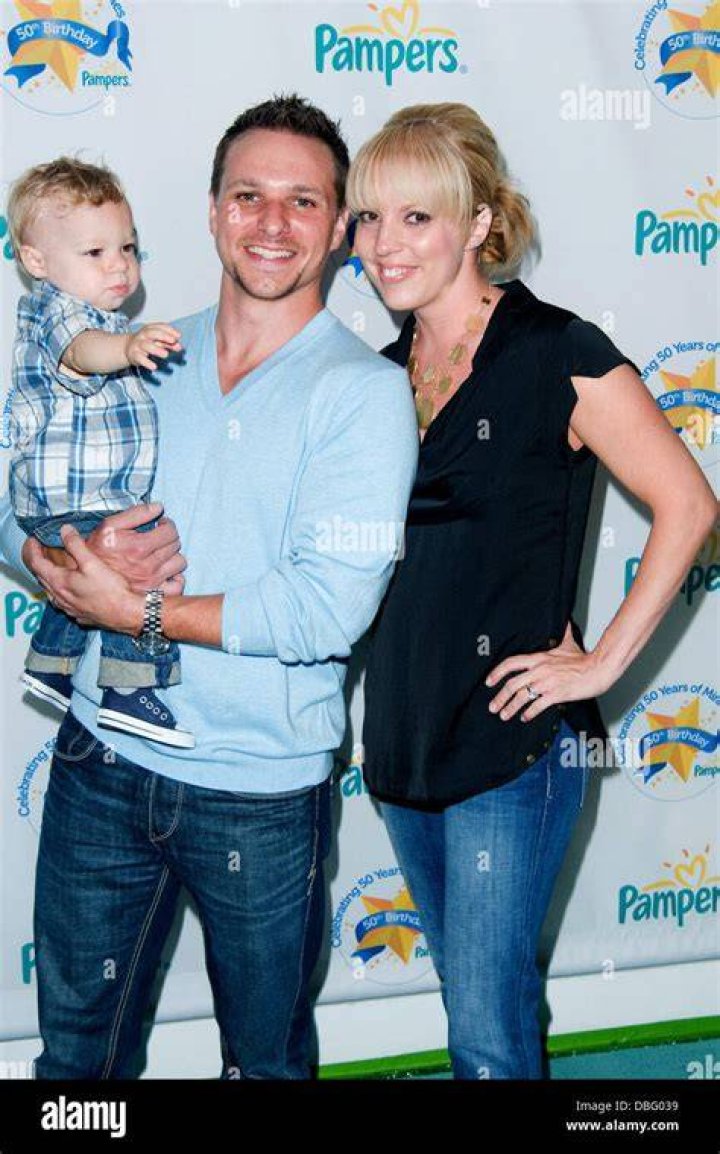 Who is Lea Dellecave? Meet Drew Lachey&rsquo;s Wife