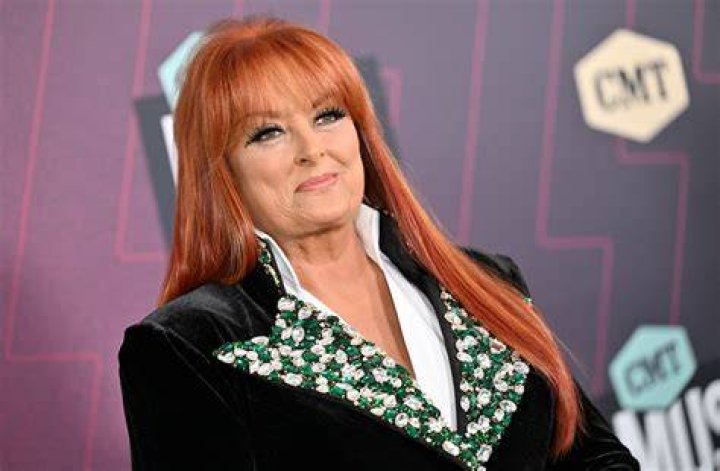 Wynonna Judd's Body Measurements Including Height, Weight, Dress Size