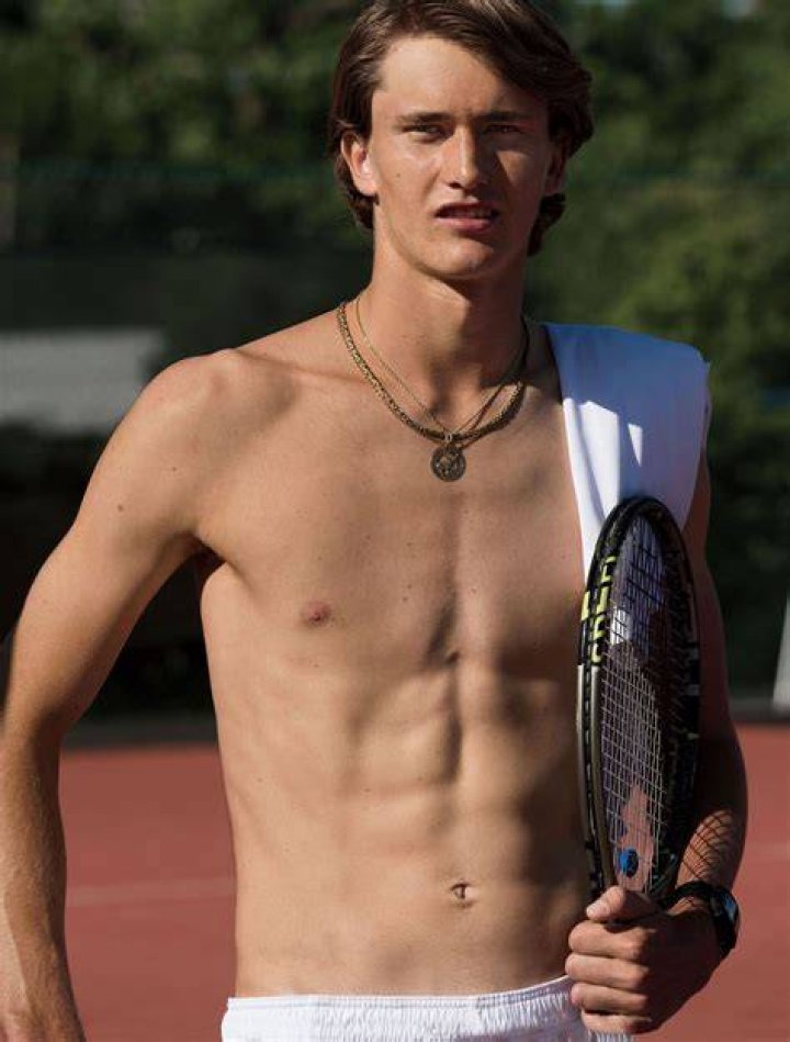 Zverev's former girlfriend shows lovely videos of Sascha's daughter